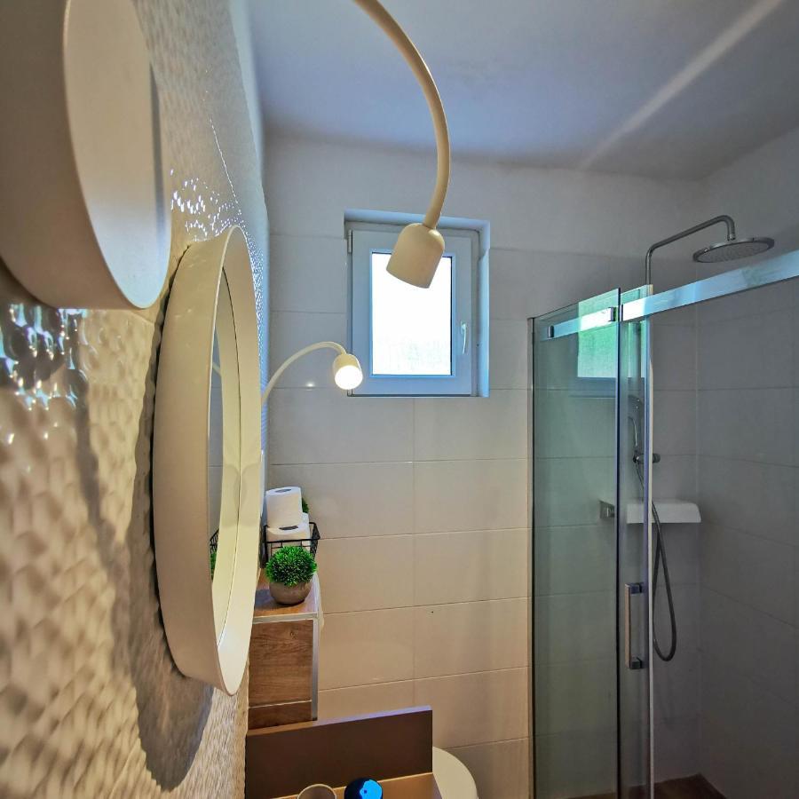 Apartment Ližnjan מראה חיצוני תמונה