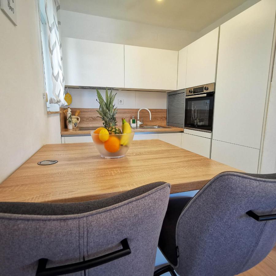 Apartment Ližnjan מראה חיצוני תמונה